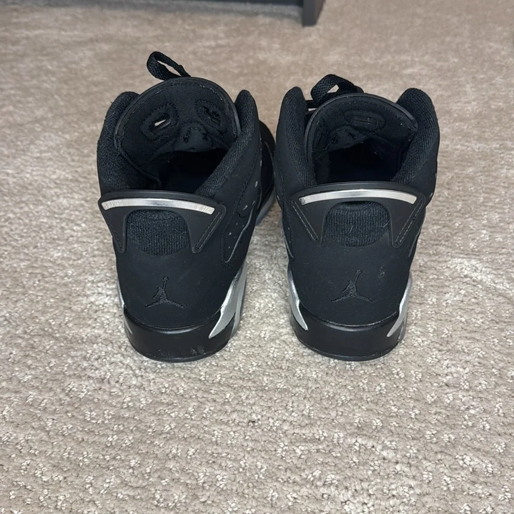 Air Jordan 6 Retro GS ‘Chrome’ - Picture 4 of 7
